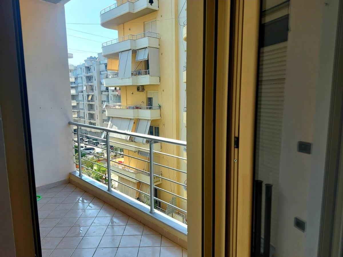 VlorëSeaside View 1アパートメント エクステリア 写真