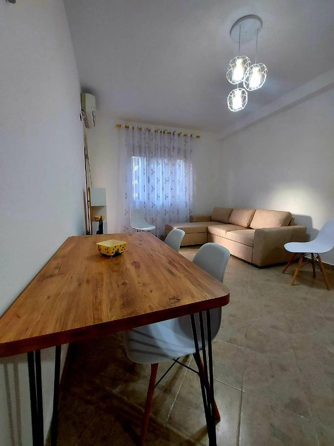 VlorëSeaside View 1アパートメント エクステリア 写真