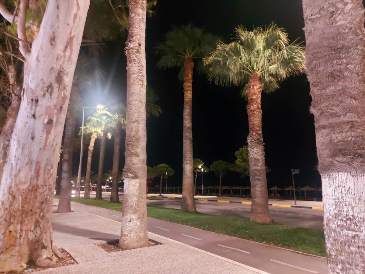 VlorëSeaside View 1アパートメント エクステリア 写真